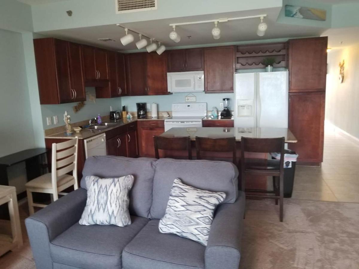 Paradise At Laketown Wharf Panama City Beach Exterior photo